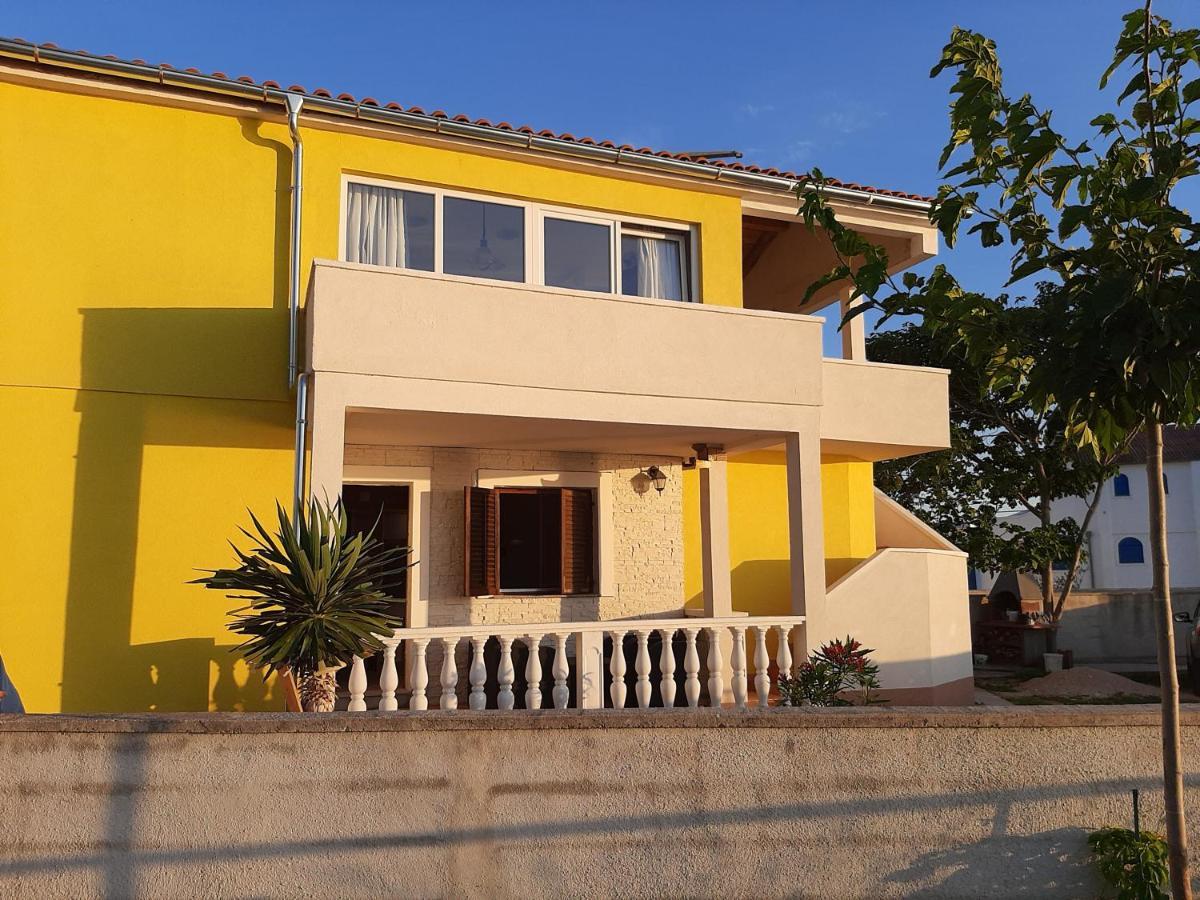 4 You Nin Exterior photo
